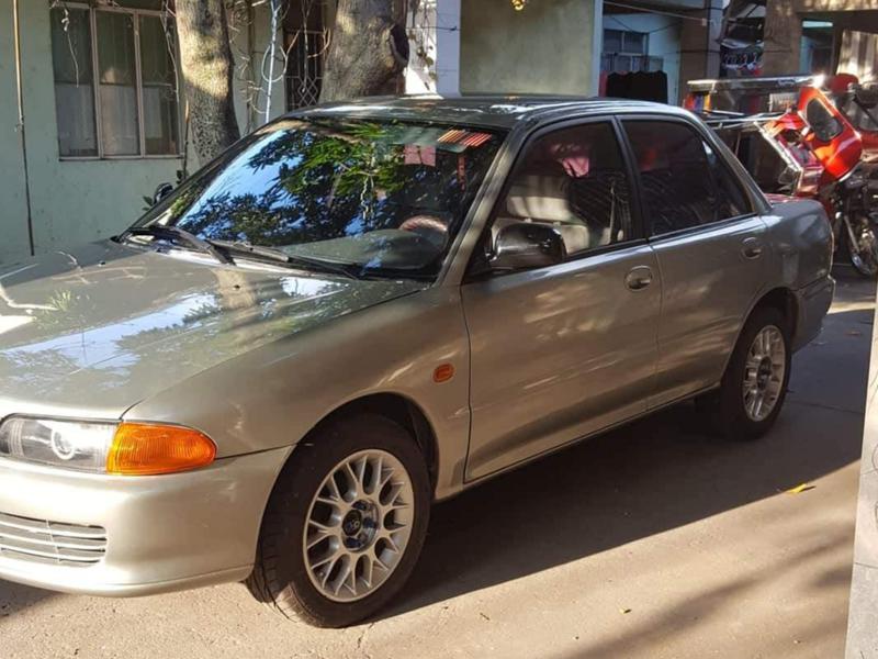 Mitsubishi Lancer • 1993 • 60,000 km 2