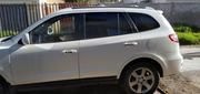 Hyundai Santa Fe • 2009 • 143,000 km 1