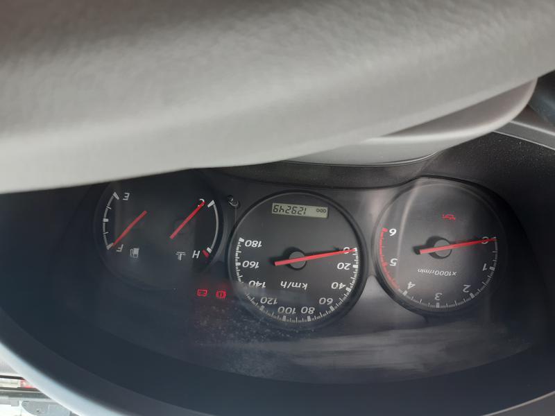 Chevrolet Luv • 2008 • 130,000 km 11