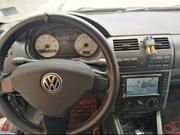 Volkswagen Golf • 2003 • 208,000 km 5