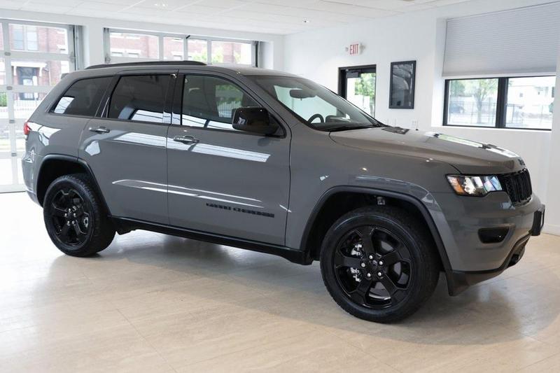 Jeep Grand Cherokee • 2019 • 3,479 km 3