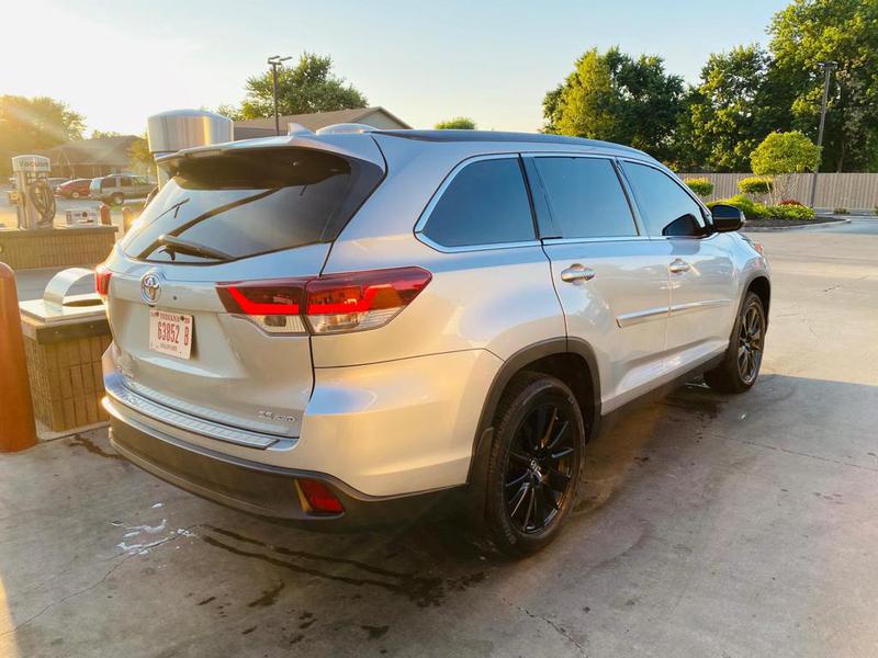 Toyota Highlander • 2019 • 117,188 km 3