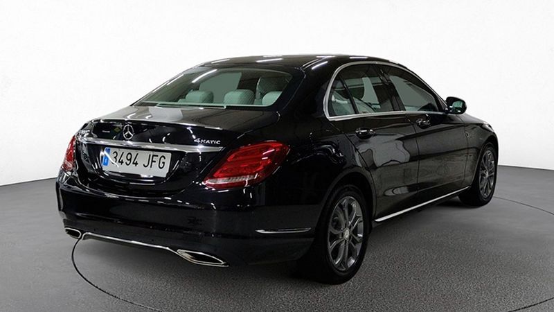 Mercedes-Benz C-Class • 2015 • 137,153 km 5
