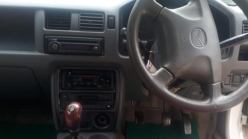 Mazda Demio • 1999 • 75,000 km 2
