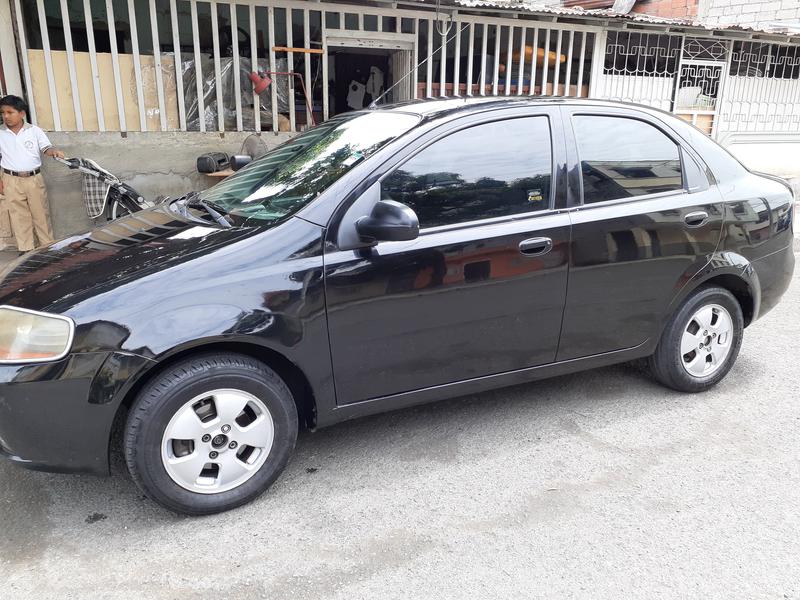 Chevrolet Aveo • 2012 • 24,300 km 12