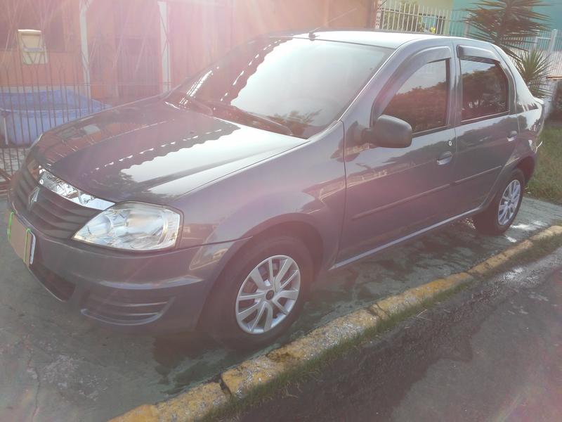 Renault Logan • 2012 • 127,000 km 1