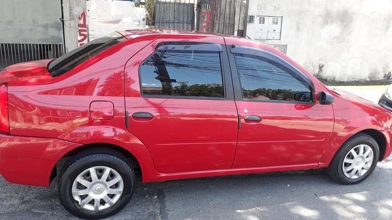 Renault Logan • 2009 • 126,000 km 1