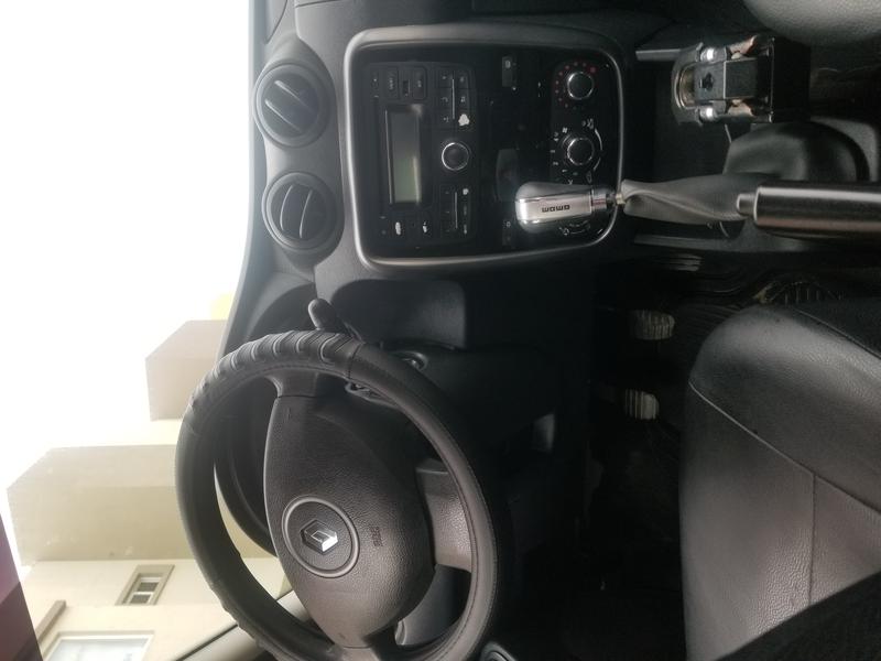 Renault Sandero • 2015 • 105 km 1