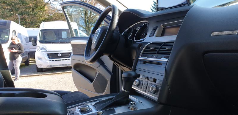 Audi Q7 • 2007 • 140,000 km 8