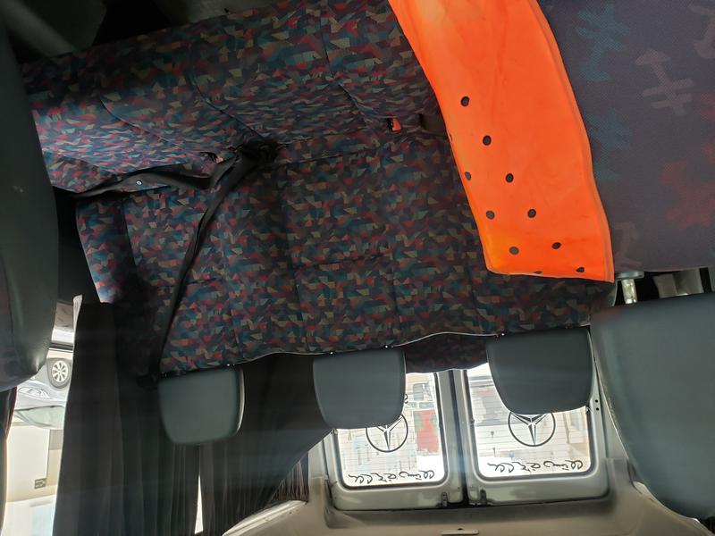 Mercedes-Benz Sprinter • 1997 • 260,000 km 3