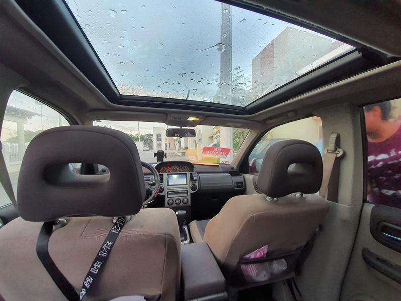 Nissan X-Trail • 2004 • 27,000 km 3