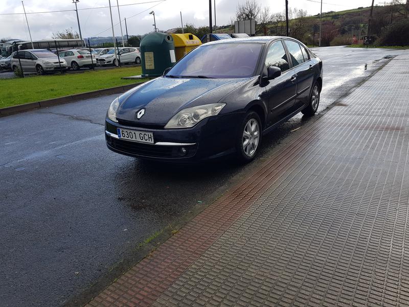 Renault Laguna • 2008 • 259,000 km 3