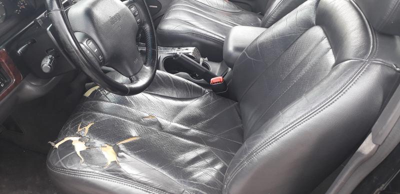 Jeep Grand Cherokee • 1999 • 210,000 km 4