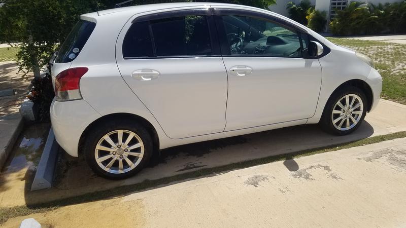 Toyota Yaris • 2011 • 79,000 km 16