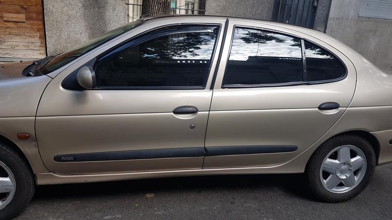 Renault Mégane • 2000 • 157,000 km 4