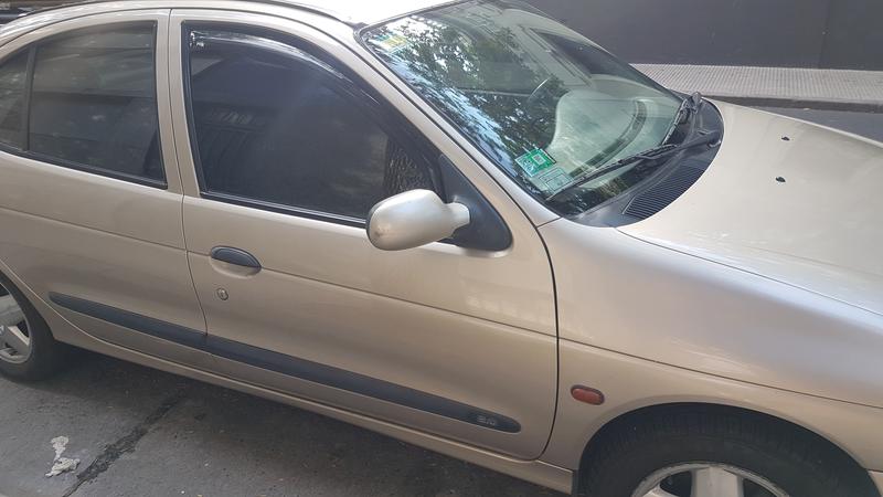 Renault Mégane • 2000 • 157,000 km 1