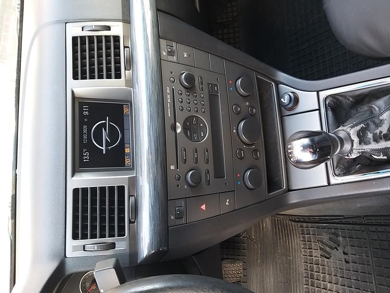 Opel Vectra • 2004 • 286,000 km 6