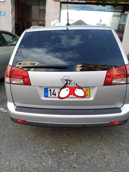 Opel Vectra • 2004 • 286,000 km 2