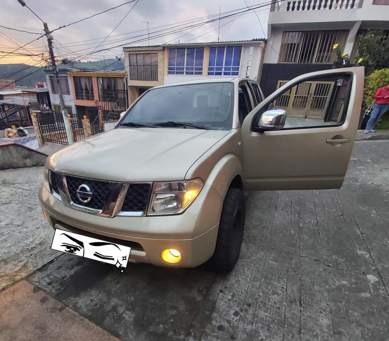 Nissan Navara • 2011 • 0 km 1