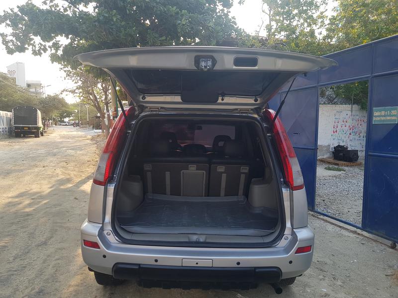 Nissan X-Trail • 2003 • 192,000 km 6