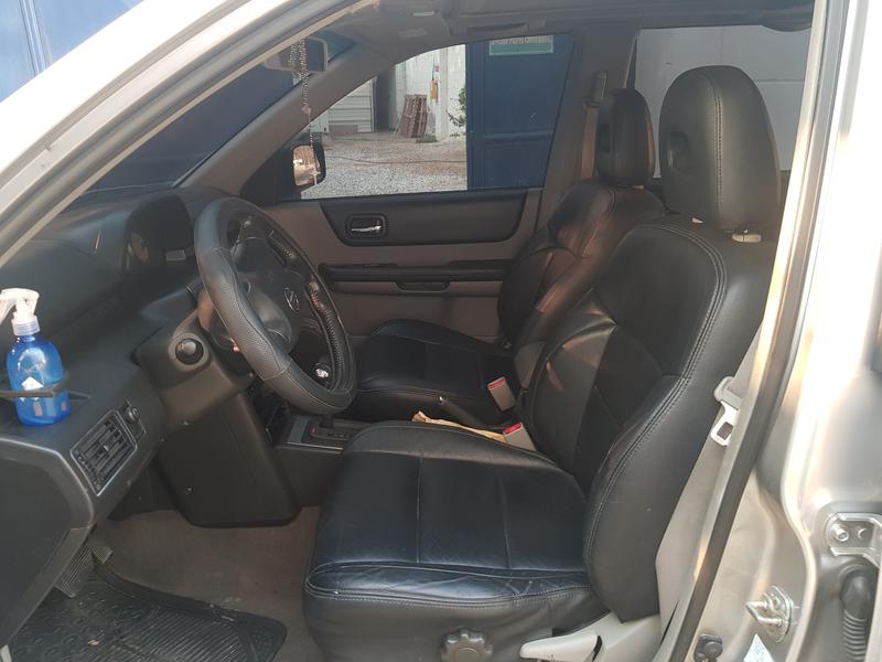 Nissan X-Trail • 2003 • 192,000 km 2