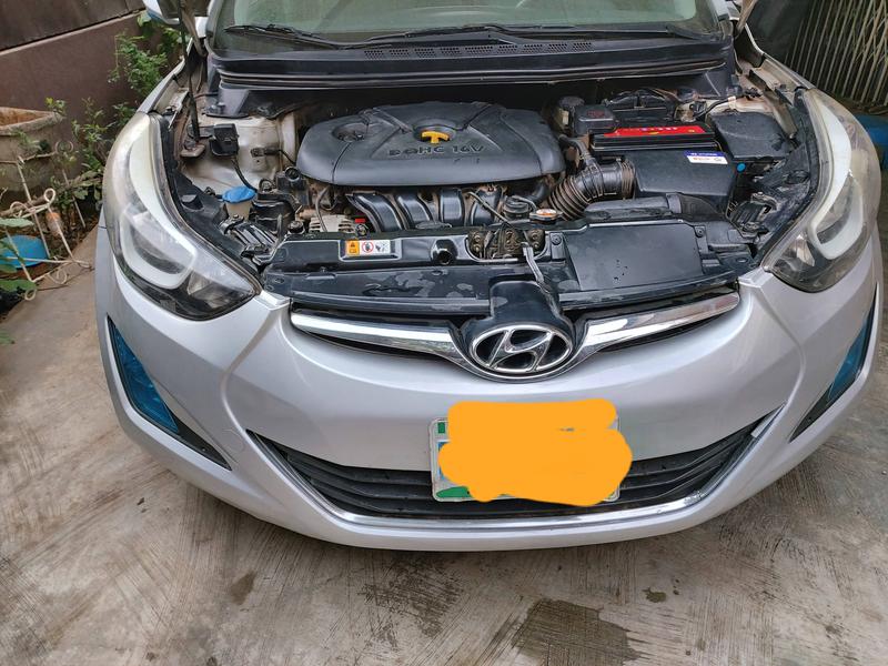 Hyundai Elantra • 2015 • 75,785 km 7