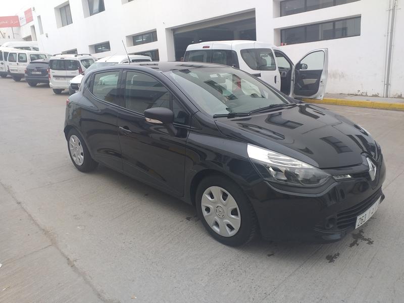 Renault Clio • 2016 • 105,000 km 6