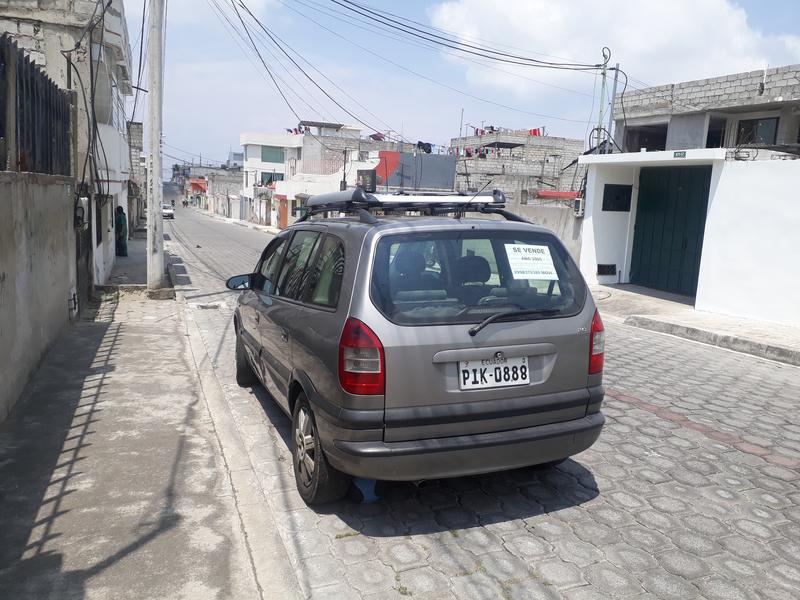 Chevrolet Zafira • 2005 • 216,000 km 2