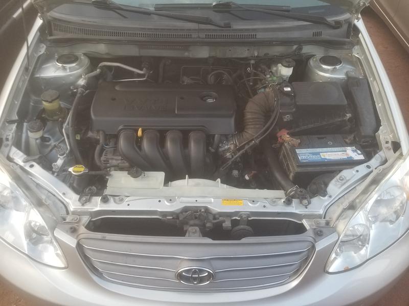 Toyota Corolla • 2004 • 90,115 km 3