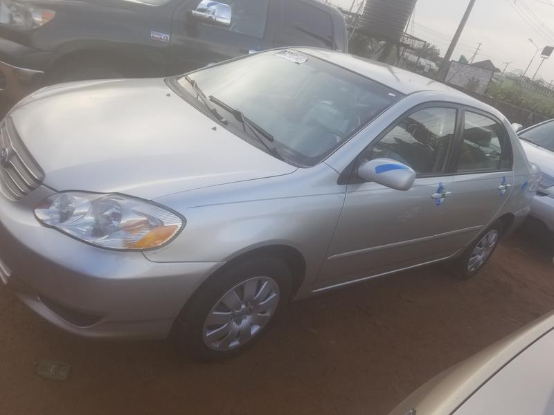 Toyota Corolla • 2004 • 90,115 km 2