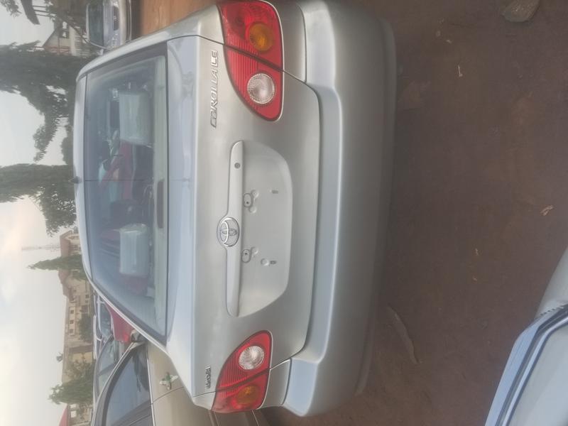 Toyota Corolla • 2004 • 90,115 km 4