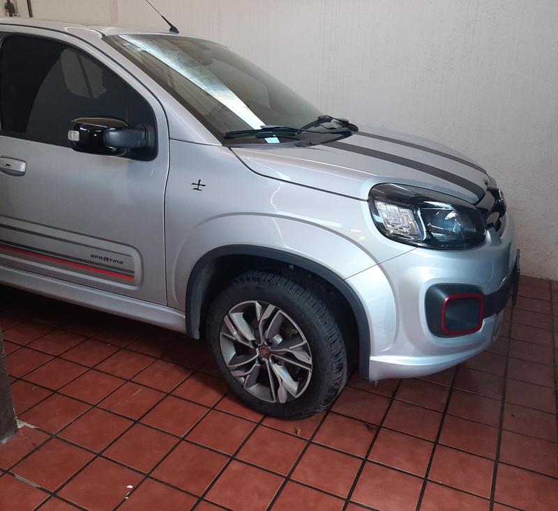 Fiat Uno • 2019 • 6,500 km 4