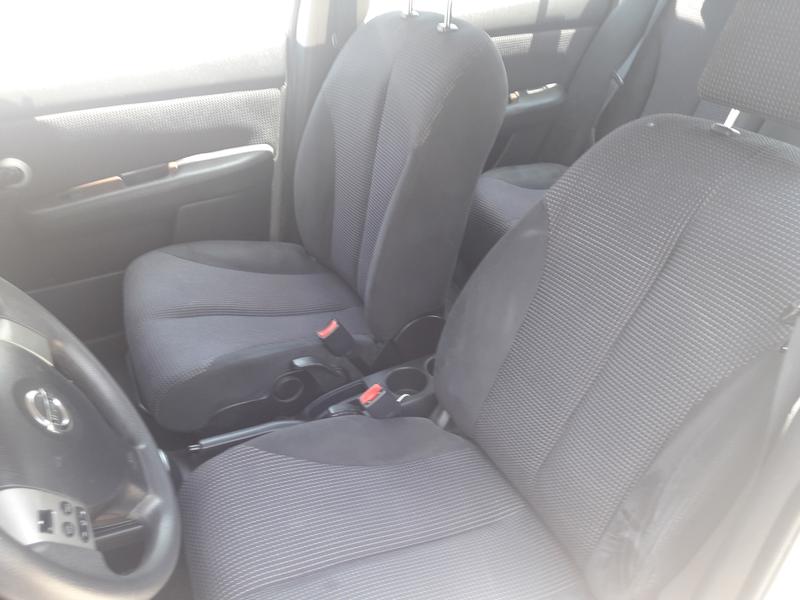 Nissan Tiida • 2011 • 119,000 km 7