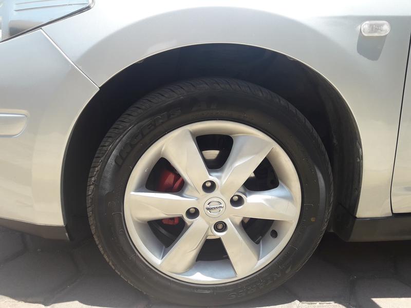 Nissan Tiida • 2011 • 119,000 km 5