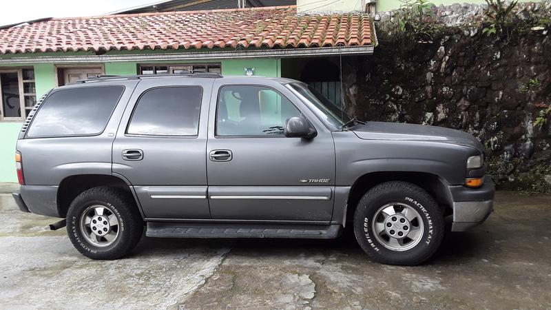 Chevrolet Tahoe • 2001 • 350,000 km 1
