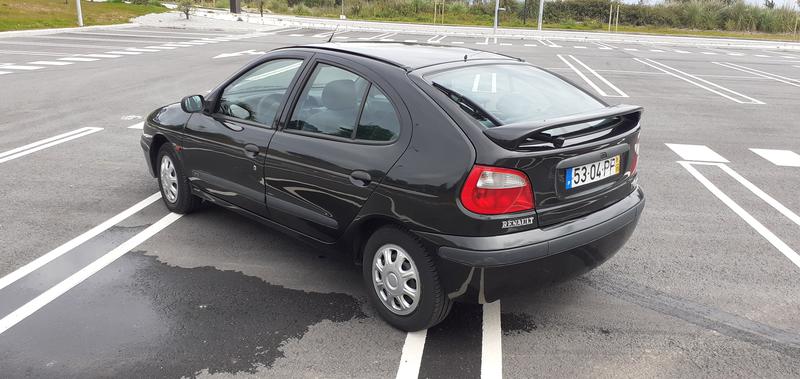Renault Mégane • 2000 • 240,000 km 6