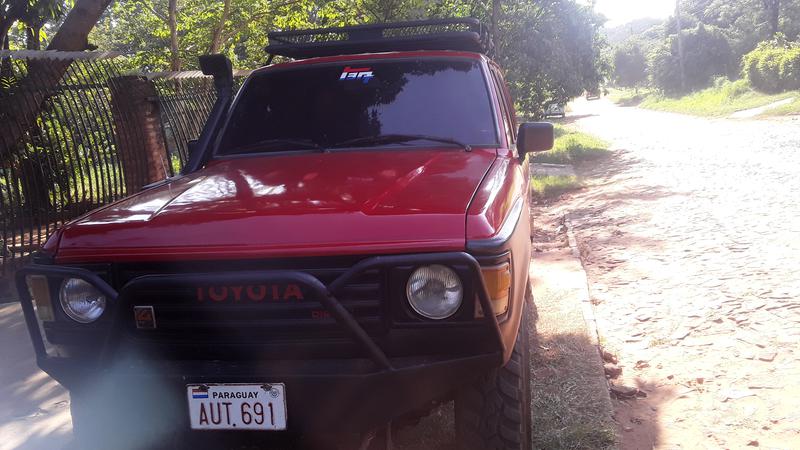 Toyota Land Cruiser • 1979 • 9,836,889 km 2