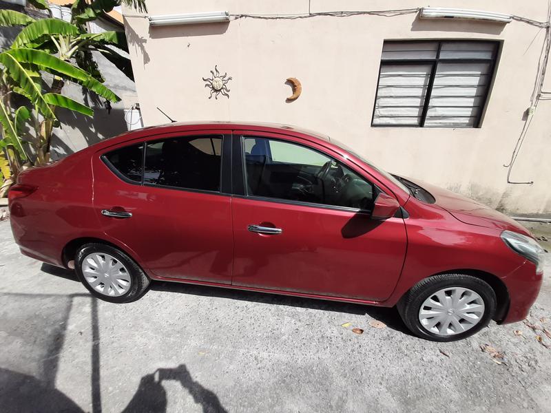 Nissan Versa • 2017 • 205,000 km 3