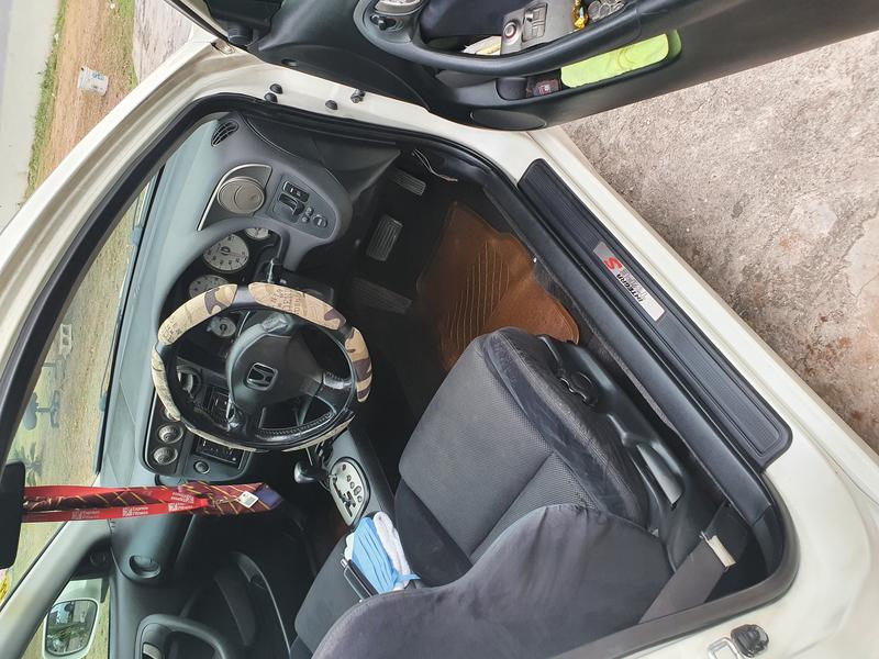 Honda Integra • 2004 • 176,341 km 5