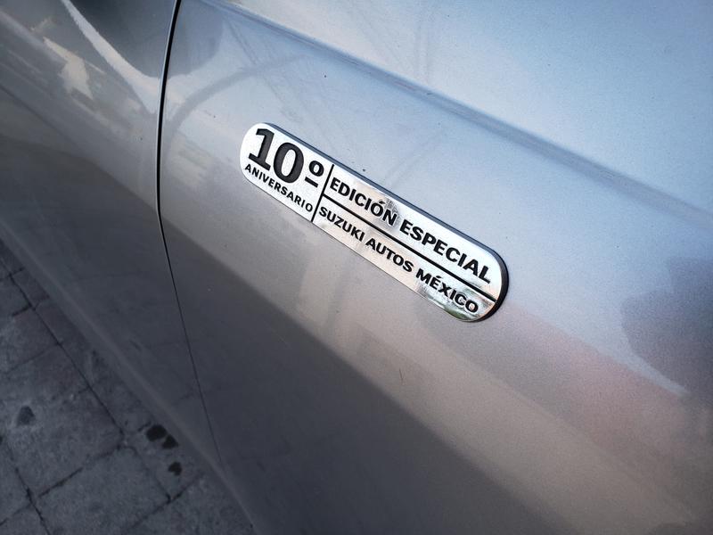 Suzuki Swift • 2016 • 61,000 km 7