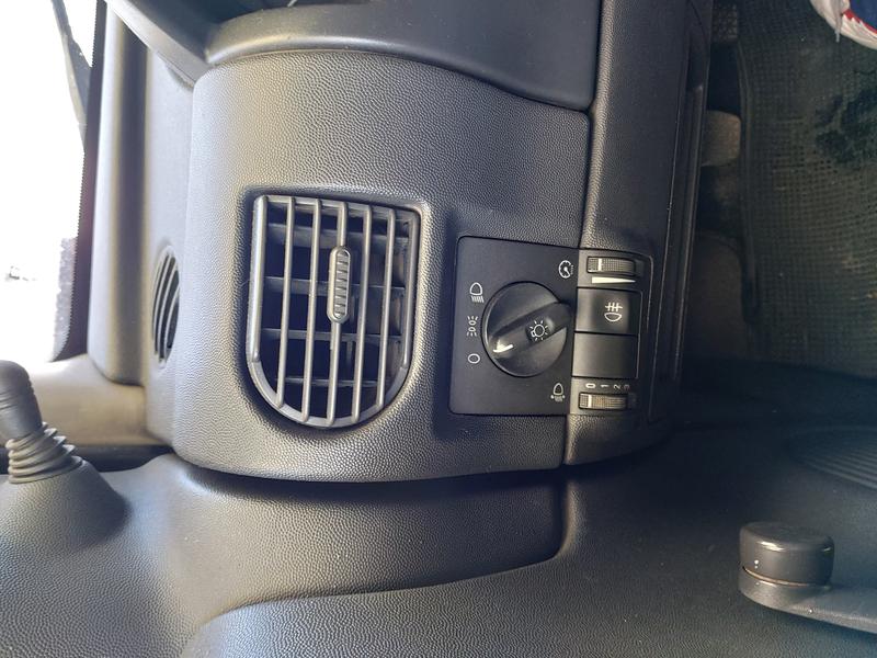 Opel Campo • 2006 • 28,300 km 15