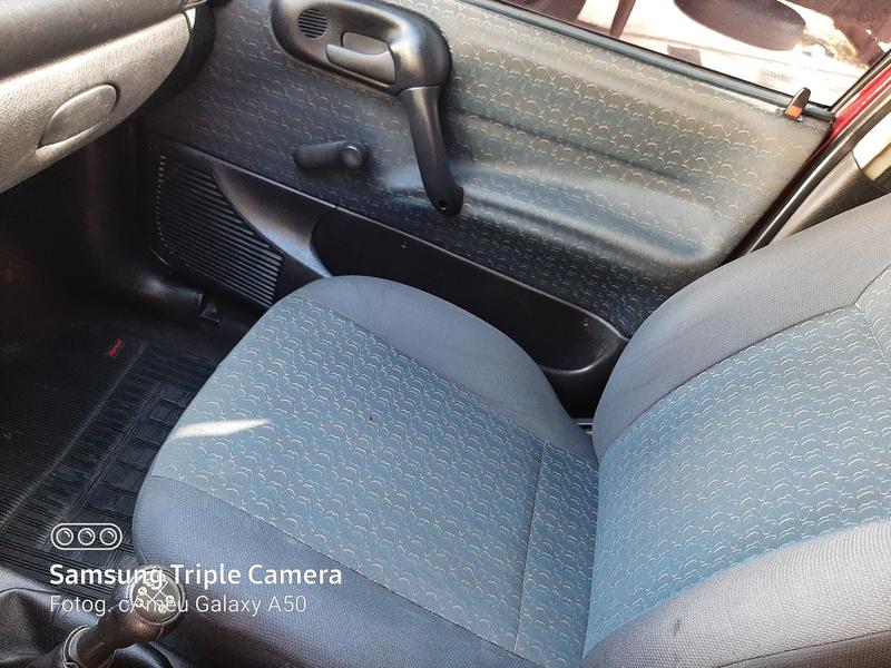 Chevrolet Corsa • 2001 • 172,000 km 3