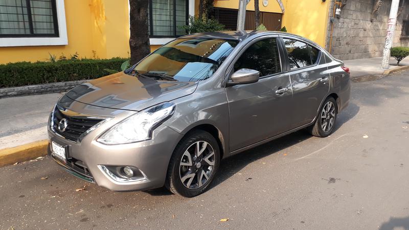 Nissan Versa • 2016 • 128,000 km 3