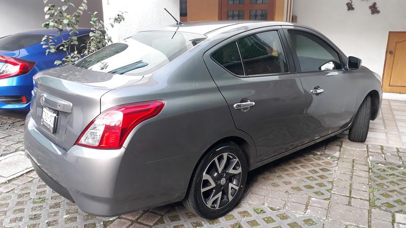Nissan Versa • 2016 • 128,000 km 1