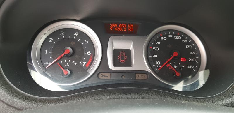 Renault Clio • 2007 • 210,000 km 3