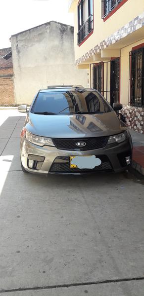 Kia Cerato • 2011 • 88,000 km 4