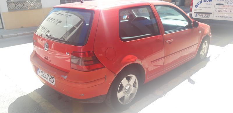 Volkswagen Golf • 1999 • 270,000 km 5