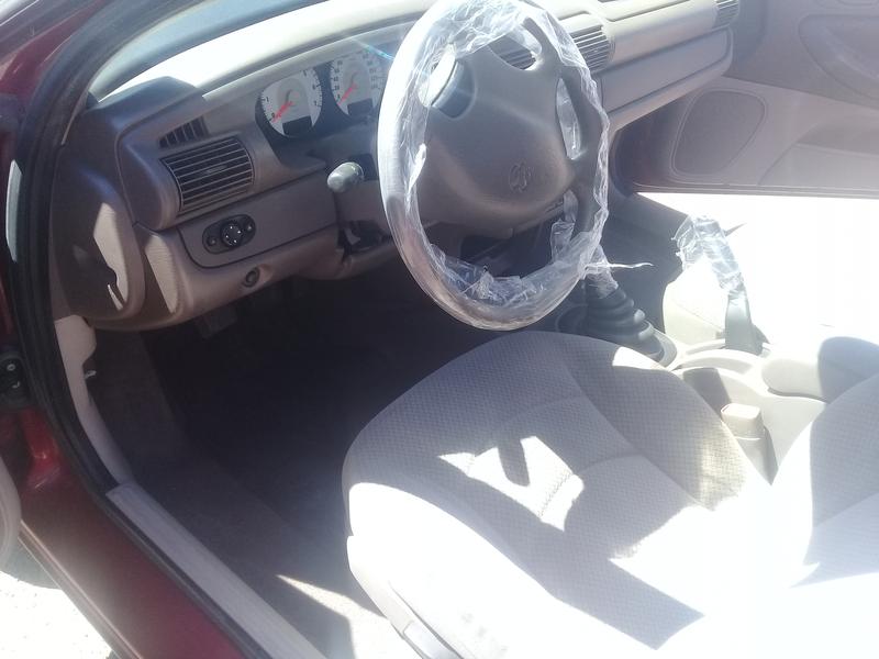 Chrysler Stratus • 2006 • 131,000 km 3