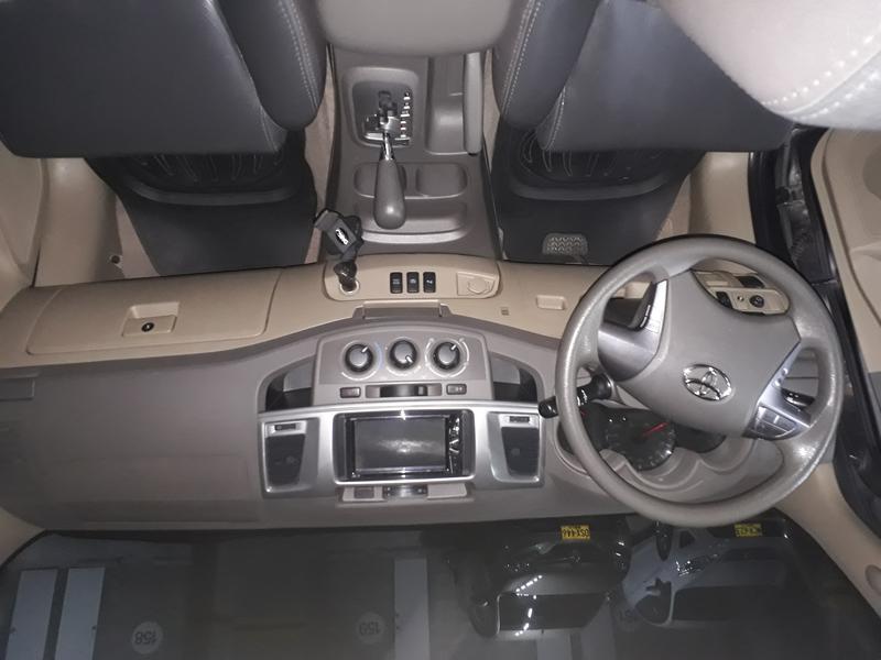 Toyota Fortuner • 2012 • 113,000 km 2