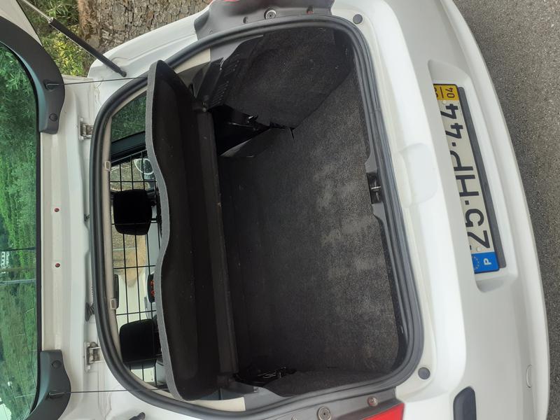 Renault Clio • 2009 • 400,000 km 13